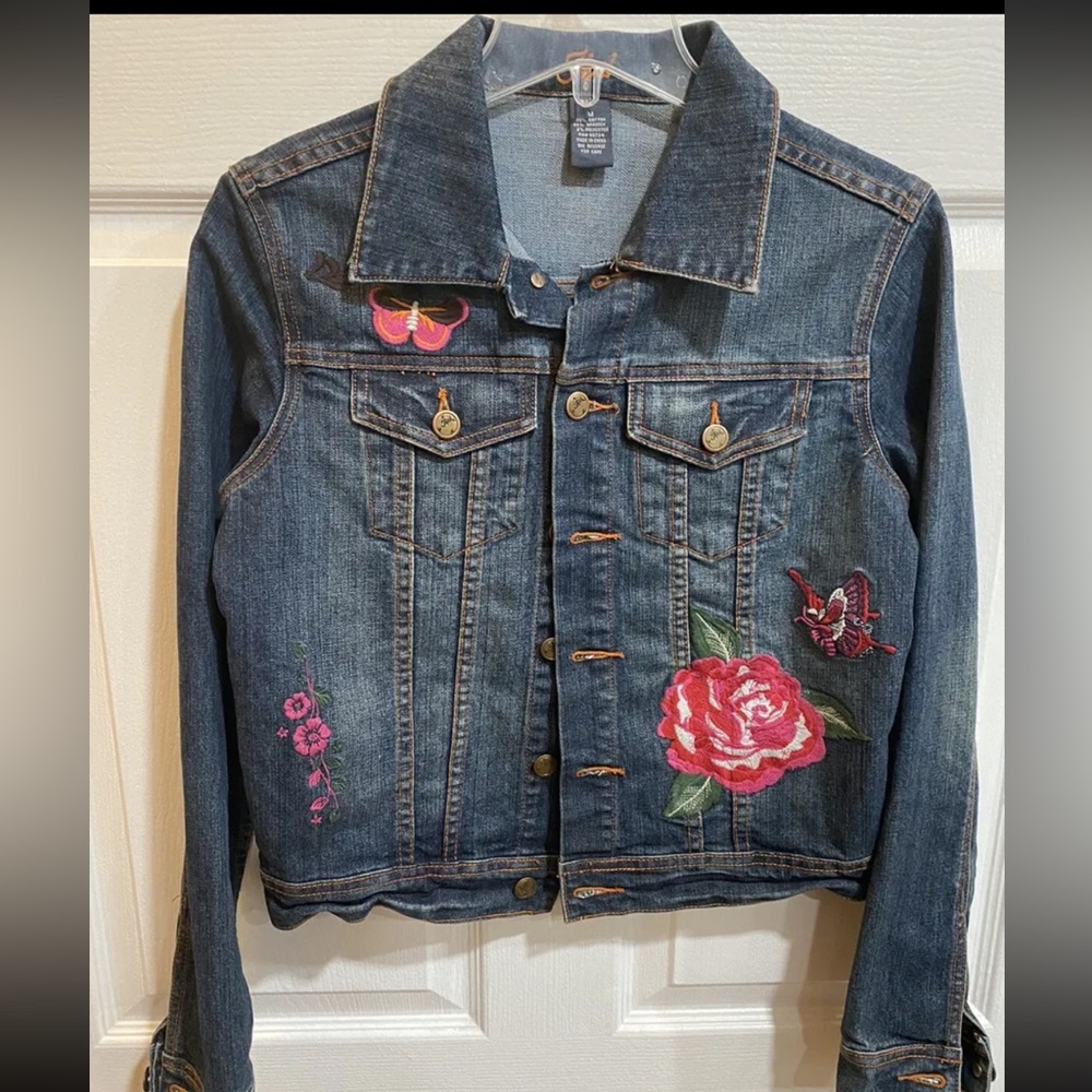 Ladies Jixi Floral Boho Embroidered Jean Jacket Size Medium